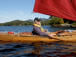 Hugh Horton, der Designer des Bufflehead Segelkanus