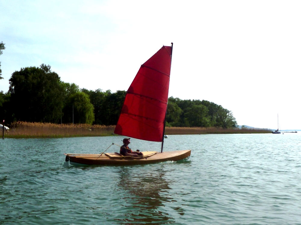bootsbaugarage.ch - Bufflehead sailing canoe