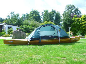 Artemis sailing canoe with tent