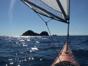 Alf mit Segel, Elba Südküste